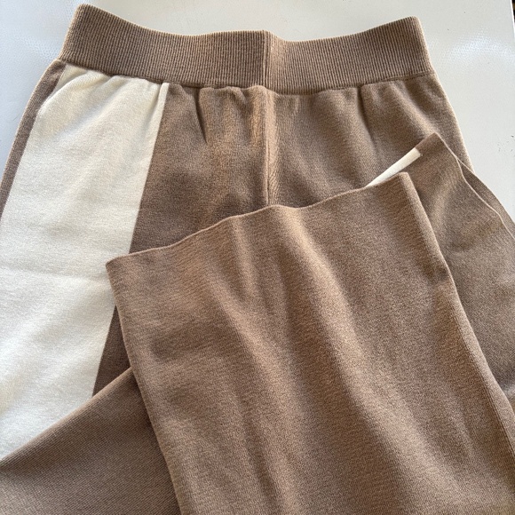 NewTwo pieces set for woman NWT - Picture 8 of 10